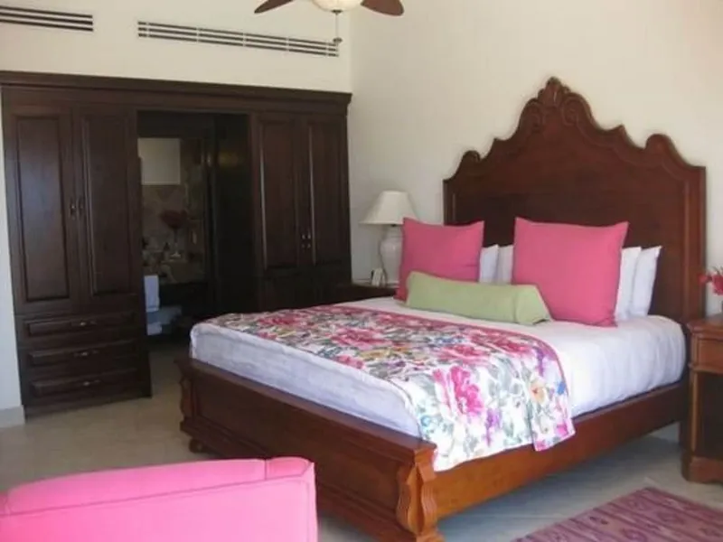 Great 2BR Family Suite in Cabo San Lucas hotel detail image 2