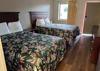 Budget Plaza Motel hotel thumbnail 5