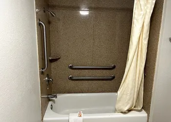 Budget Plaza Motel hotel thumbnail 8