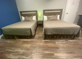 Alpha Inn hotel thumbnail 6