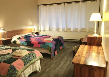 Naramata Centre hotel thumbnail 6