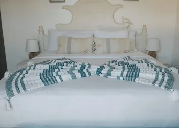 Oasis 444 hotel thumbnail 5
