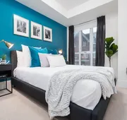 Peter St - Downtown Suite with Balcony hotel detail image 4