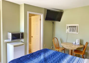 Sunny Motel hotel thumbnail 3