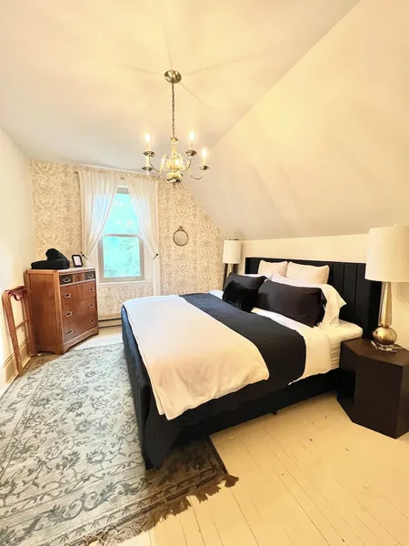 The Saucy Willow Inn and Cottages hotel detail image 6