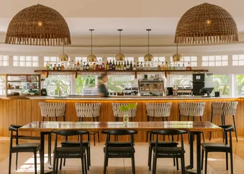 Kenmore Village Hotel, South Beach hotel thumbnail 4