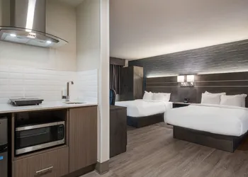 Glengarry Extended Stays hotel thumbnail 6