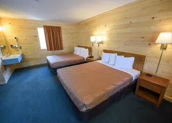 Blue Water Beachfront Hotel & Waterpark hotel thumbnail 4