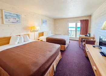 Blue Water Beachfront Hotel & Waterpark hotel thumbnail 6
