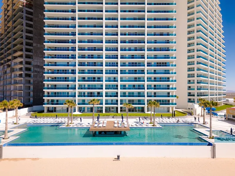 Encantame Towers hotel detail image 6