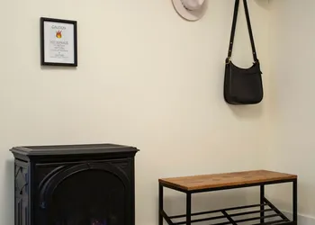 Stirling All Suites Hotel hotel thumbnail 2
