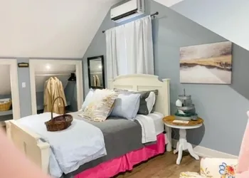 Over the Top B&B hotel thumbnail 2