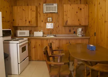 White Birch Lodge hotel thumbnail 5