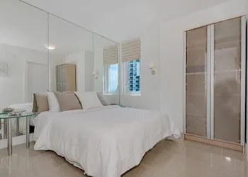 One of a Kind - Ocean View Luxury Condo hotel thumbnail 4