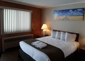 Gladstone Motel hotel thumbnail 4
