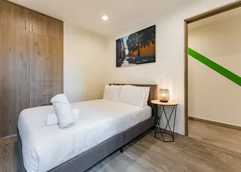 Roma Sur Apartments by VH hotel thumbnail 2