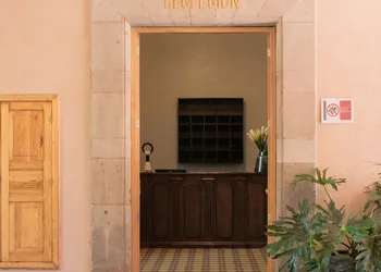 Hotel Hércules hotel thumbnail 4