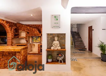 Vica Guest House hotel thumbnail 6