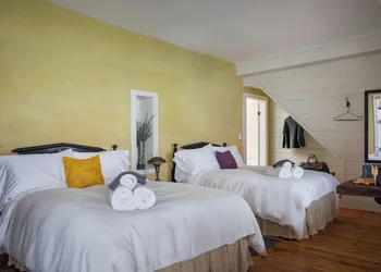 Howland House hotel thumbnail 6
