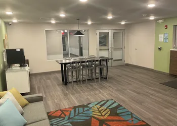 Woodspring Suites East Lansing - University Area hotel thumbnail 2