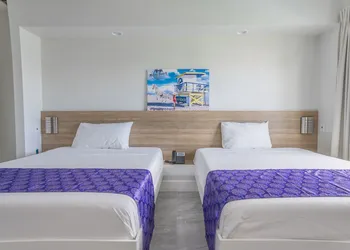 The Biscayne Hotel hotel thumbnail 2
