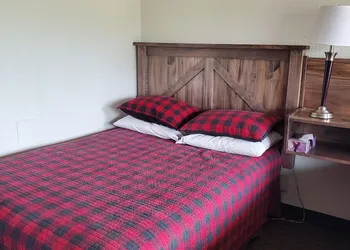 The Shepherd's Inn hotel thumbnail 2