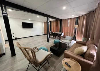 Harborside Suites hotel thumbnail 3