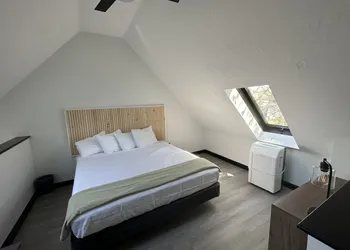 Harborside Suites hotel thumbnail 7