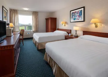 Travelodge by Wyndham Amherst hotel thumbnail 7