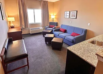 Baymont by Wyndham Phoenix North hotel thumbnail 8