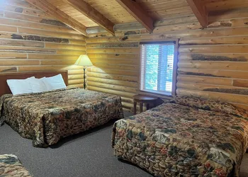 Bear Lodge Resort hotel thumbnail 5