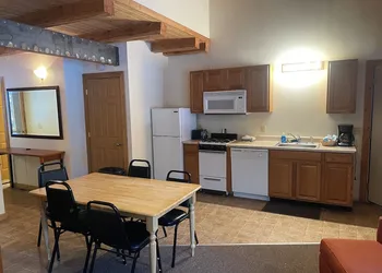 Bear Lodge Resort hotel thumbnail 7