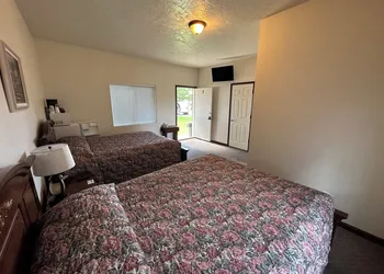 Kanosh Motel hotel thumbnail 3