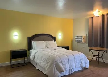 Moapa Motel hotel thumbnail 3