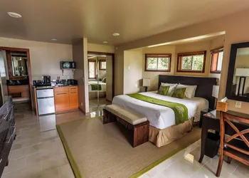 Hilo Beach House Inn hotel thumbnail 6