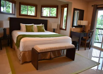 Hilo Beach House Inn hotel thumbnail 8