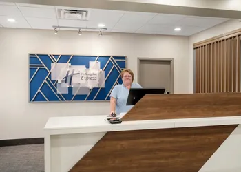 Holiday Inn Express Greencastle by IHG hotel thumbnail 4