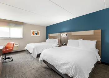 Holiday Inn Express Greencastle by IHG hotel thumbnail 5