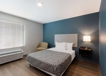 Woodspring Suites Chandler Airport hotel thumbnail 6