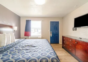Economy Inn By OYO, Lamesa TX hotel thumbnail 6