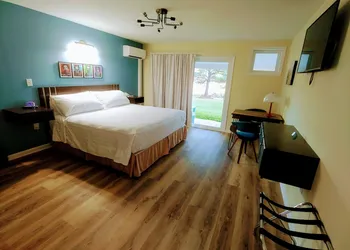 Boiling Spring Lakes Motel hotel thumbnail 3