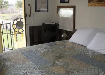 Iron Horse Inn Bed & Breakfast hotel thumbnail 5