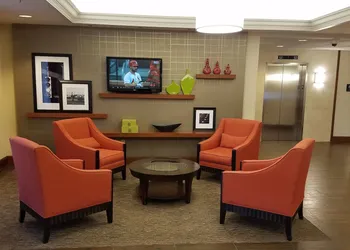 Wingate by Wyndham St. Louis Airport hotel thumbnail 5