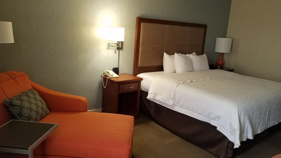 Wingate by Wyndham St. Louis Airport hotel detail image 6