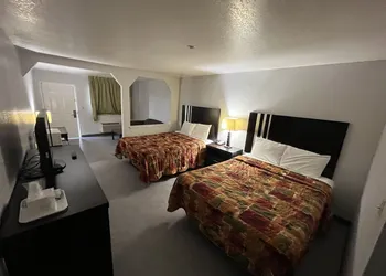 Atria Inn & Suites hotel thumbnail 6
