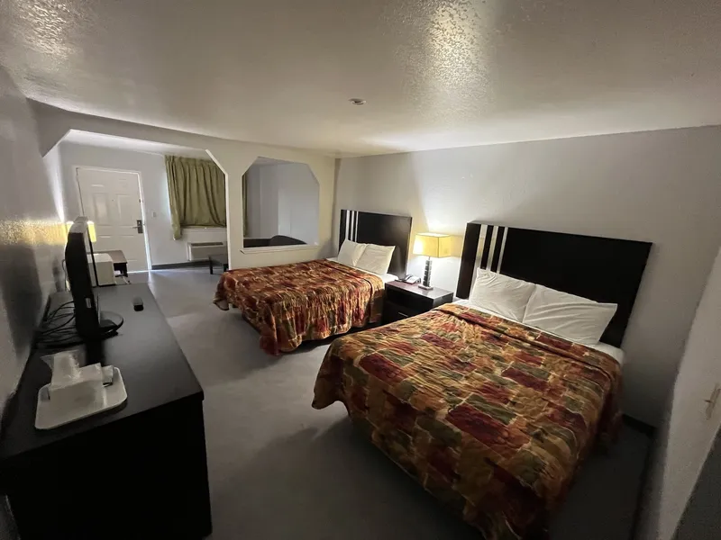 Atria Inn & Suites hotel detail image 6