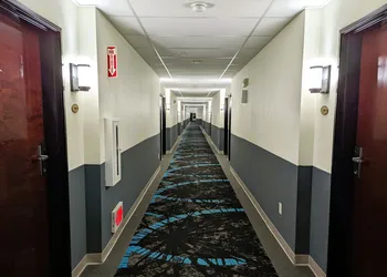 FairBridge Inn & Suites Canadian hotel thumbnail 3