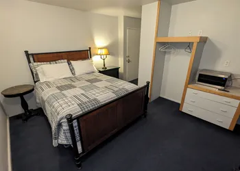 Majestic Rockies Motel hotel thumbnail 6