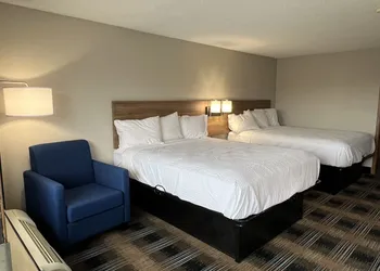 Days Inn by Wyndham Liverpool/Syracuse hotel thumbnail 2