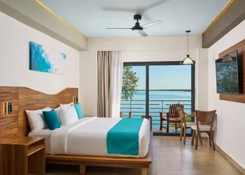Cristalino Lagoon Front Hotel Restaurant & SPA - Adults Only hotel thumbnail 6